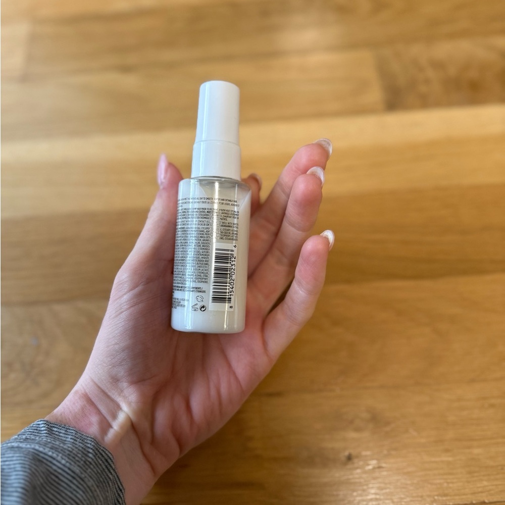 OUAI Hair Care Leave-In Conditioner - Picture 2 of 6